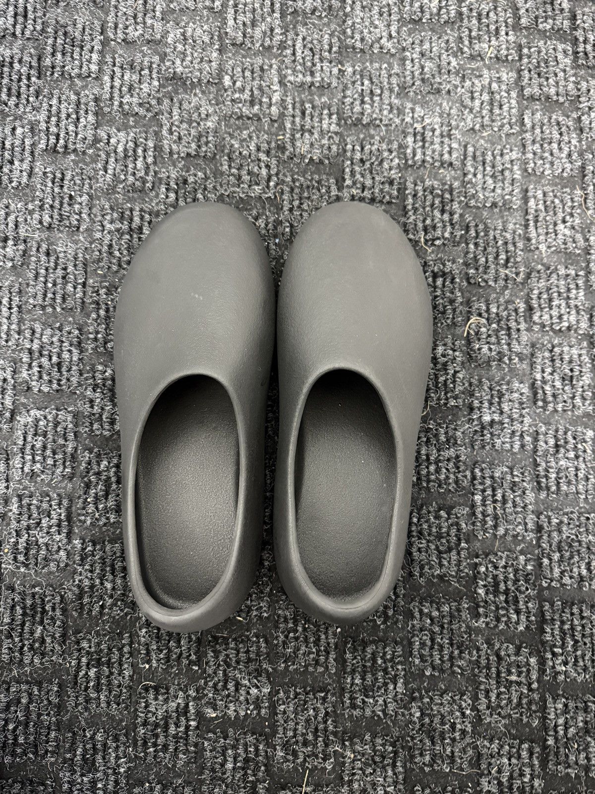 Yeezy Yeezy SLPRS Size 10 Size US 10 / EU 43 - 1 Thumbnail