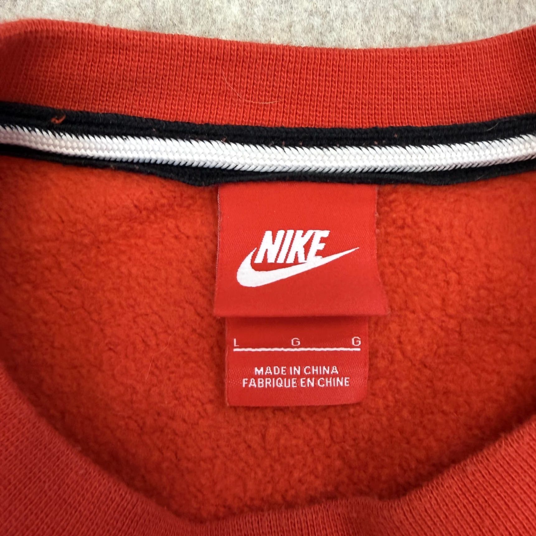 Nike Nike Sweatshirt Mens Large Red Pullover Fleece Big Swoosh Logo Crewneck Athletic Size US L / EU 52-54 / 3 - 6 Thumbnail