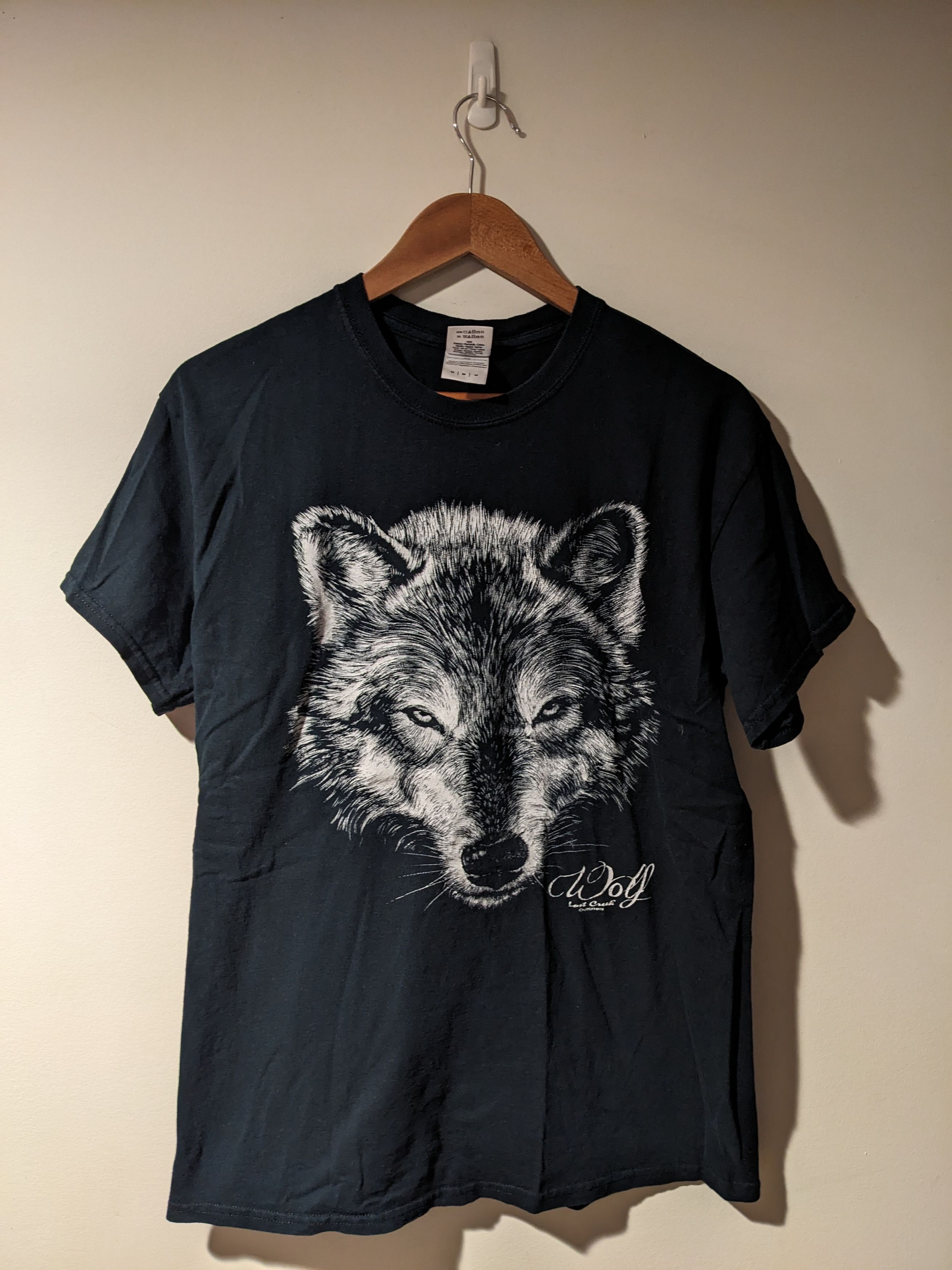 Arts & Science Vintage Y2K Wolf Animal Nature Black Medium T-Shirt Size US M / EU 48-50 / 2 - 1 Thumbnail