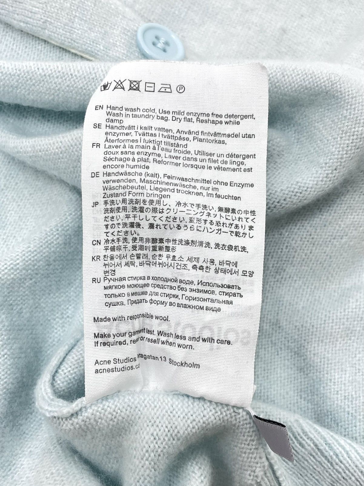 Acne Studios ACNE STUDIOS Face Logo Wool Knit Cardigan – Size S Size S / US 4 / IT 40 - 17 Thumbnail