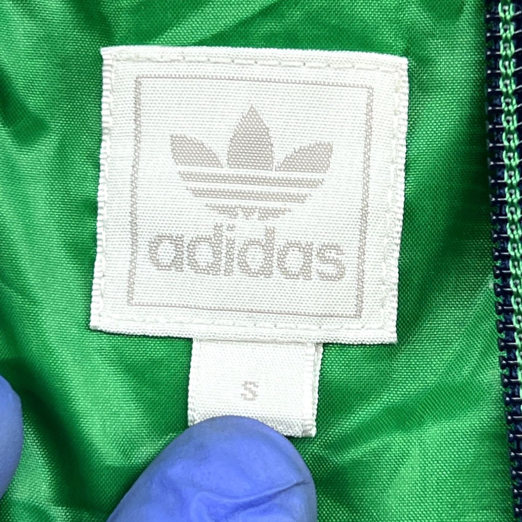 Nike Nike 2009 Multicolor Windbreaker Jacket Full Zip Green Blue White Pocket Trefoil Mens S Size US S / EU 44-46 / 1 - 7 Thumbnail