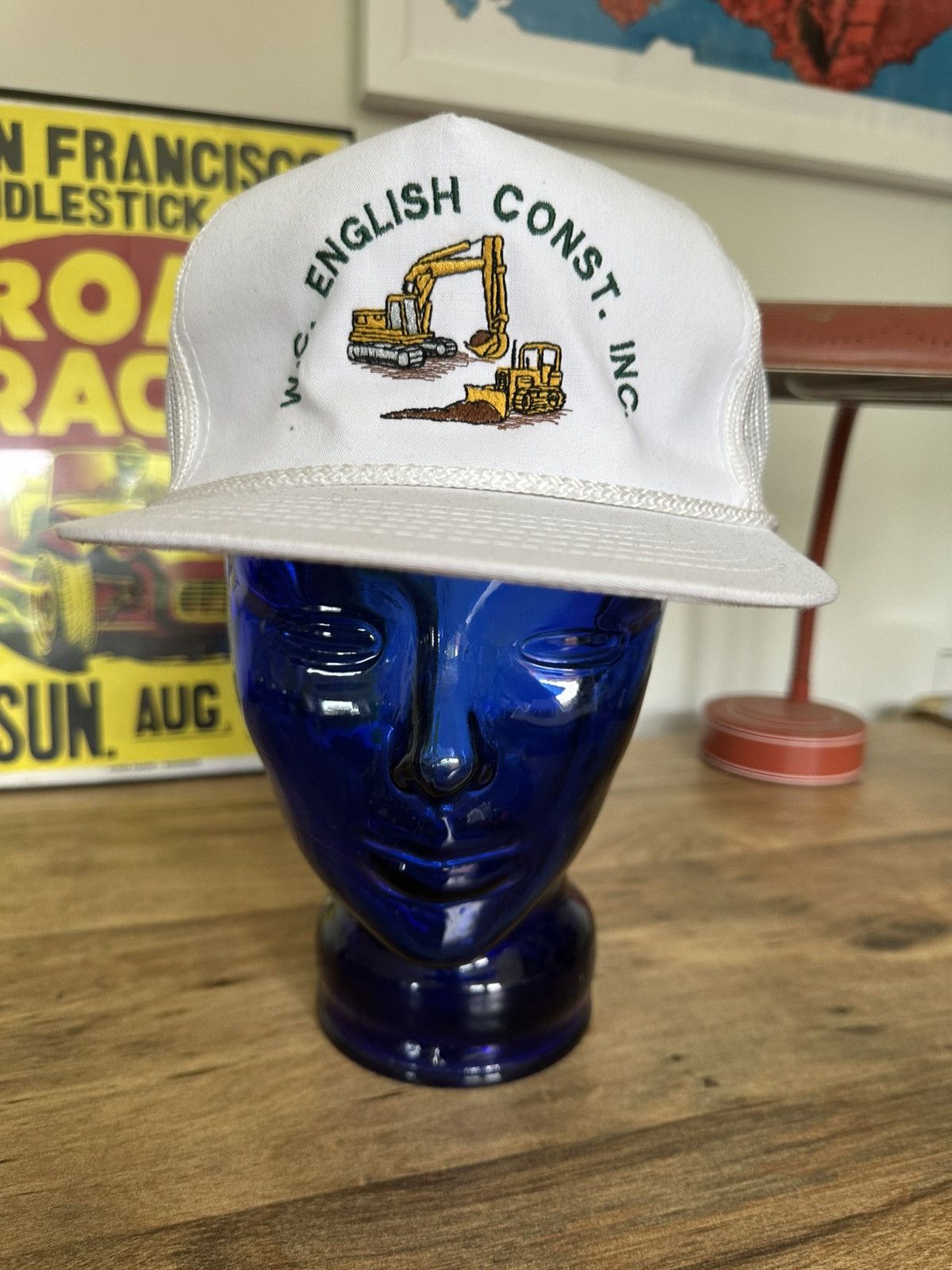 Vintage Vintage Construction Tractor White Snapback Size ONE SIZE - 1 Thumbnail