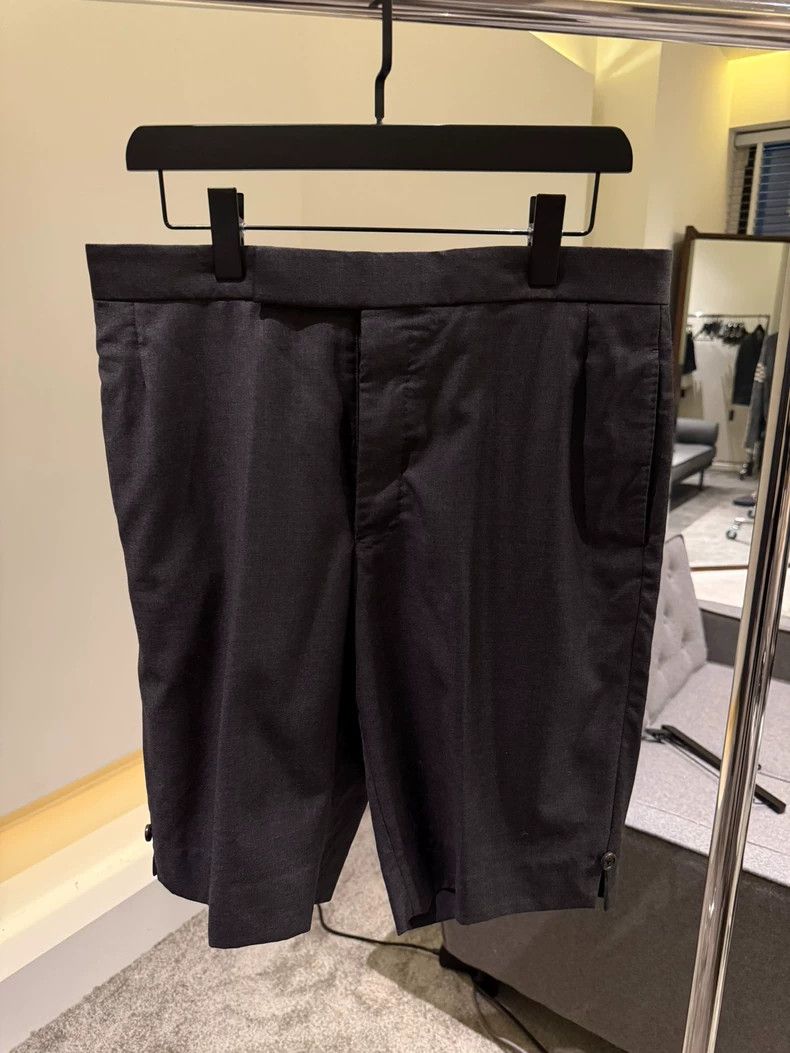 Thom Browne Thom Browne Dark Grey Suit Shorts-dmc Size US 32 / EU 48 - 1 Thumbnail