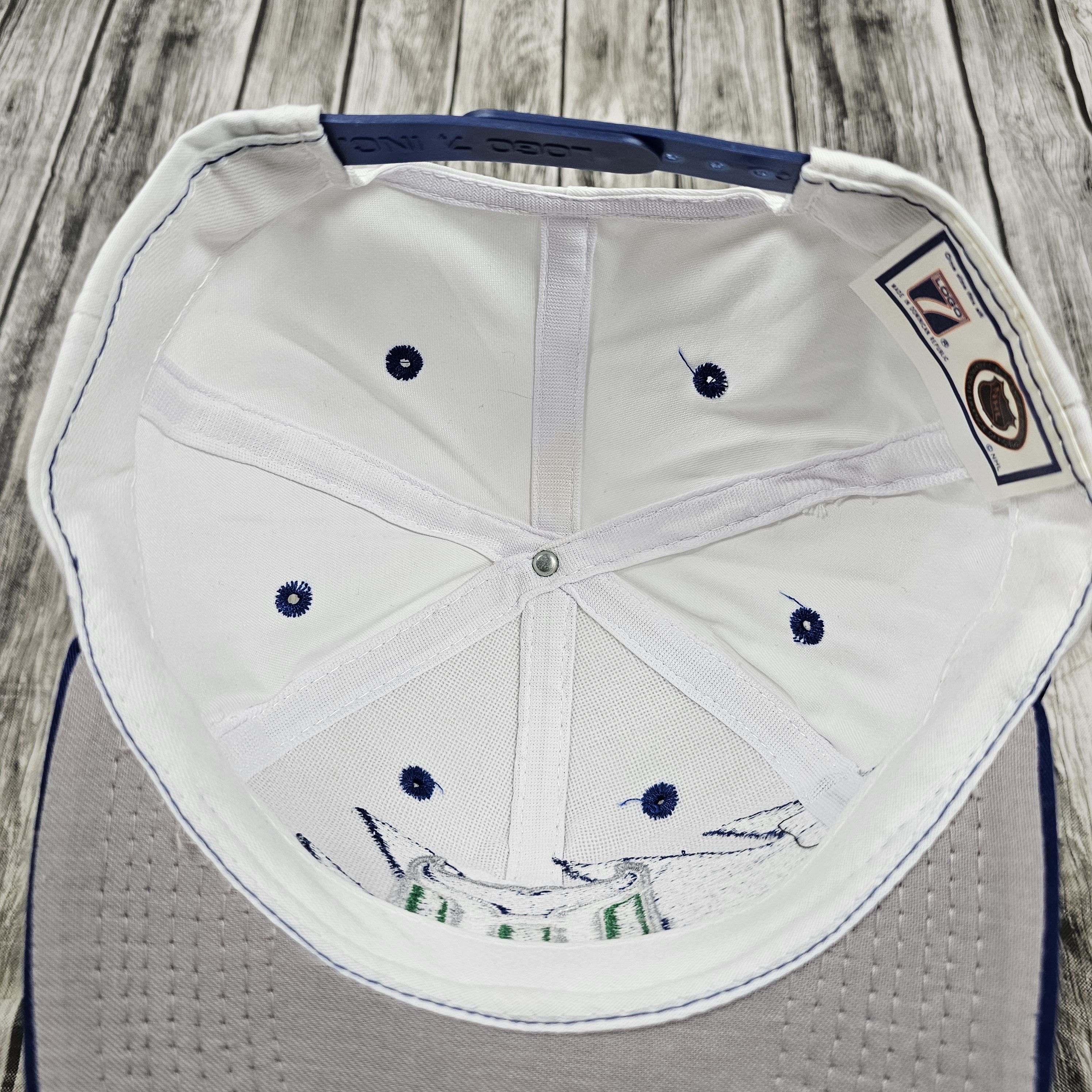 Logo 7 Vintage 90s Logo 7 Hartford Whalers SHARKTOOTH Snapback Hat Size ONE SIZE - 9 Thumbnail