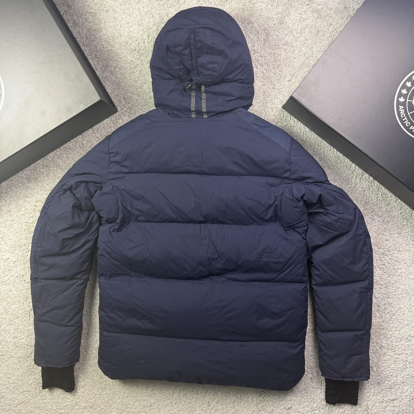 Canada Goose Canada Goose Armstrong Size L Size US L / EU 52-54 / 3 - 3 Thumbnail