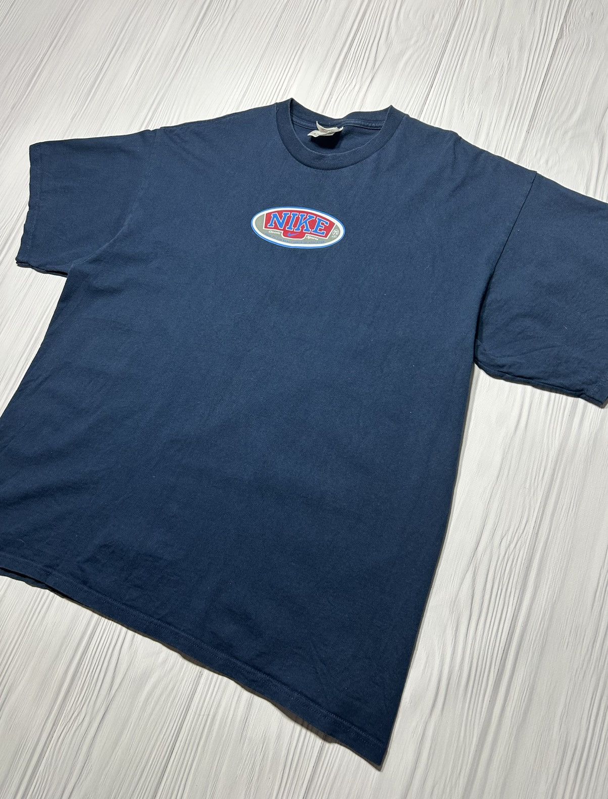 Nike Vintage 90s Nike Center Logo Swoosh T-Shirt Size XL Size US XL / EU 56 / 4 - 2 Thumbnail