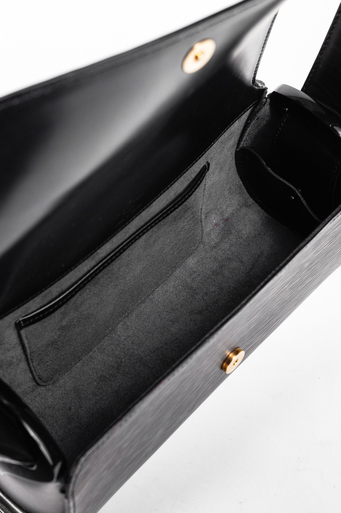 Louis Vuitton Louis Vuitton Nocturne PM Black Epi Leather Baguette Size ONE SIZE - 11 Thumbnail
