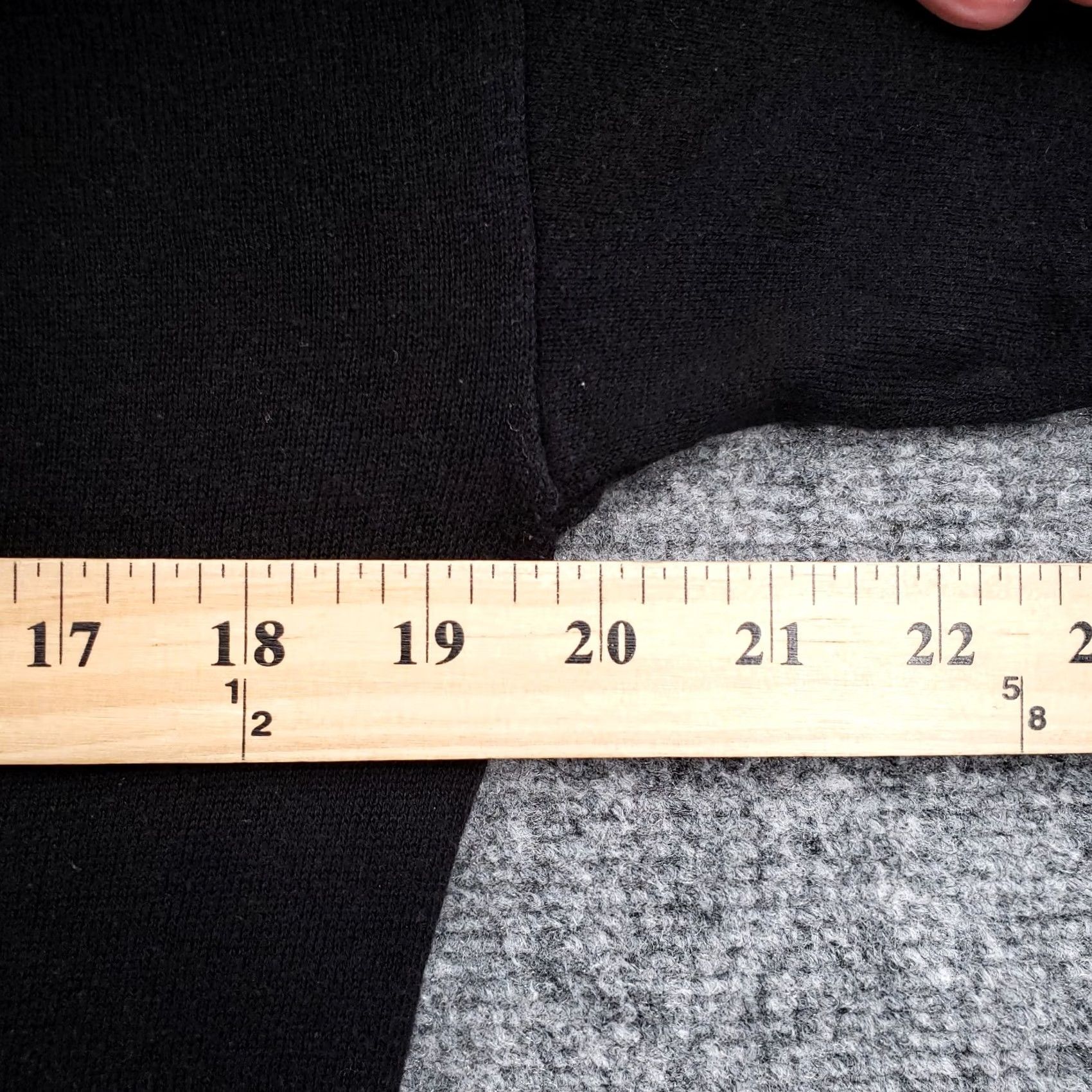 Vintage Copper Key Sweater Womens S Small Black Pullover Round Neck Long Sleeve Jumper Size S / US 4 / IT 40 - 5 Thumbnail