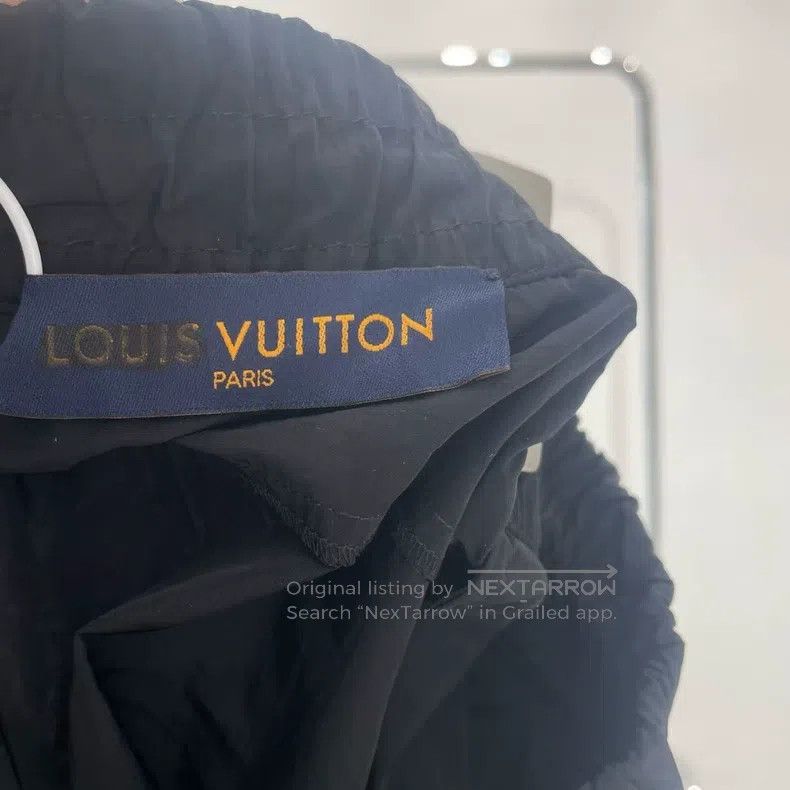 Louis Vuitton Louis Vuitton size US 48 Nylon shorts Size US 32 / EU 48 - 6 Thumbnail