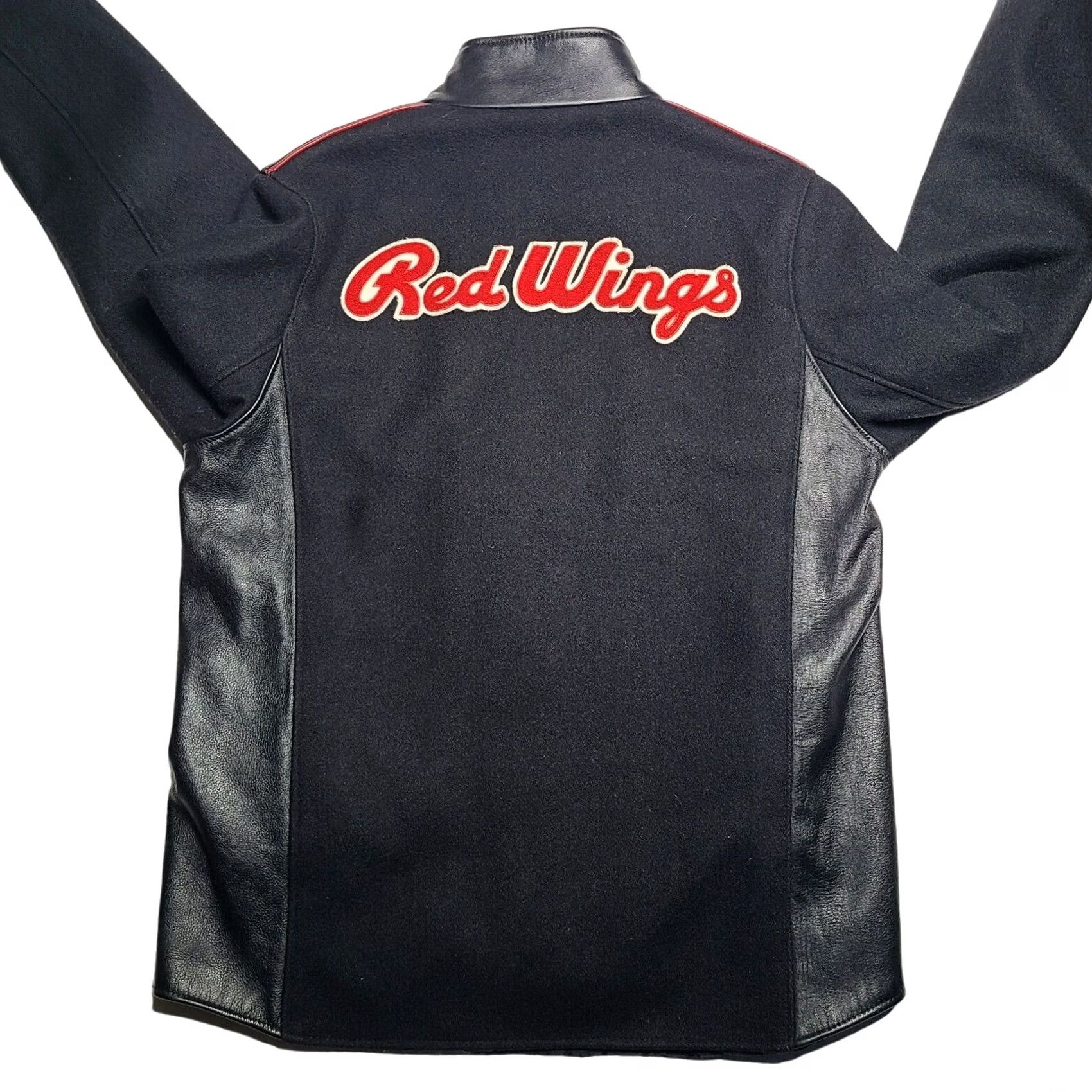 Roots VINTAGE Roots Canada Official NHL Detroit Red Wings Wool Leather Jacket Men’s M Black Zip Size US M / EU 48-50 / 2 - 3 Thumbnail