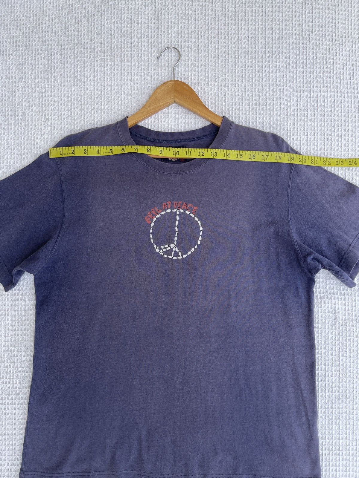 Japanese Brand Rare🔥Japanese Feel At Peace Faded Thrashed Tee Size US L / EU 52-54 / 3 - 11 Thumbnail