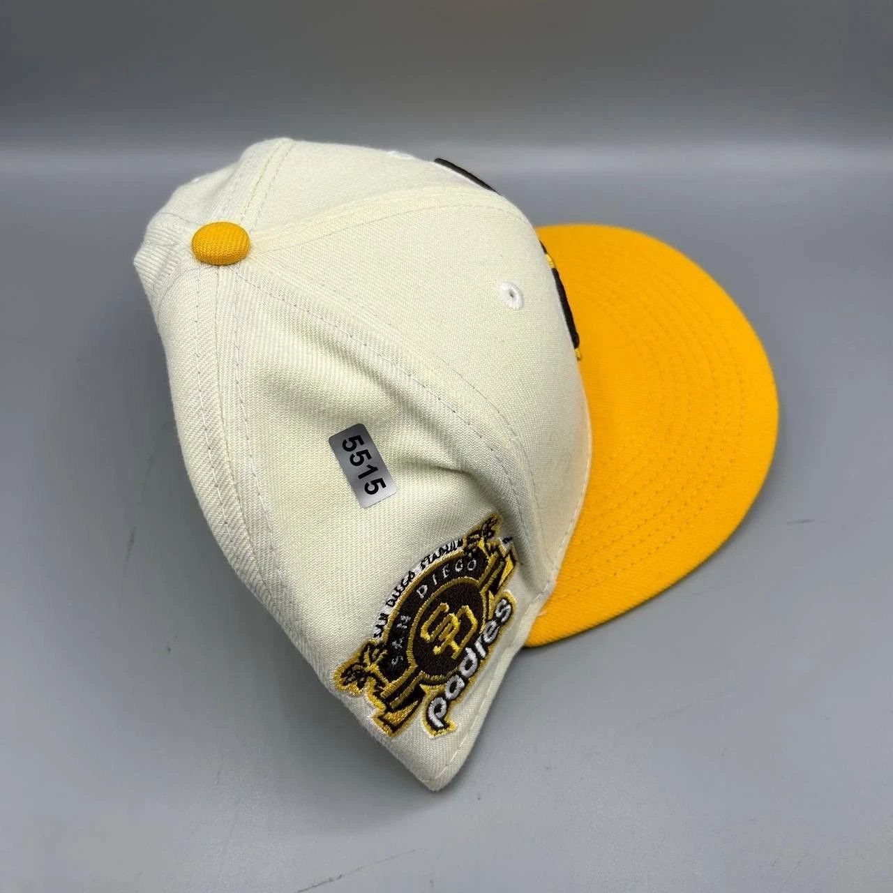 New Era San Diego Padres Hat Men 7 3/8 White Yellow MLB Fitted Cap Size ONE SIZE - 9 Thumbnail