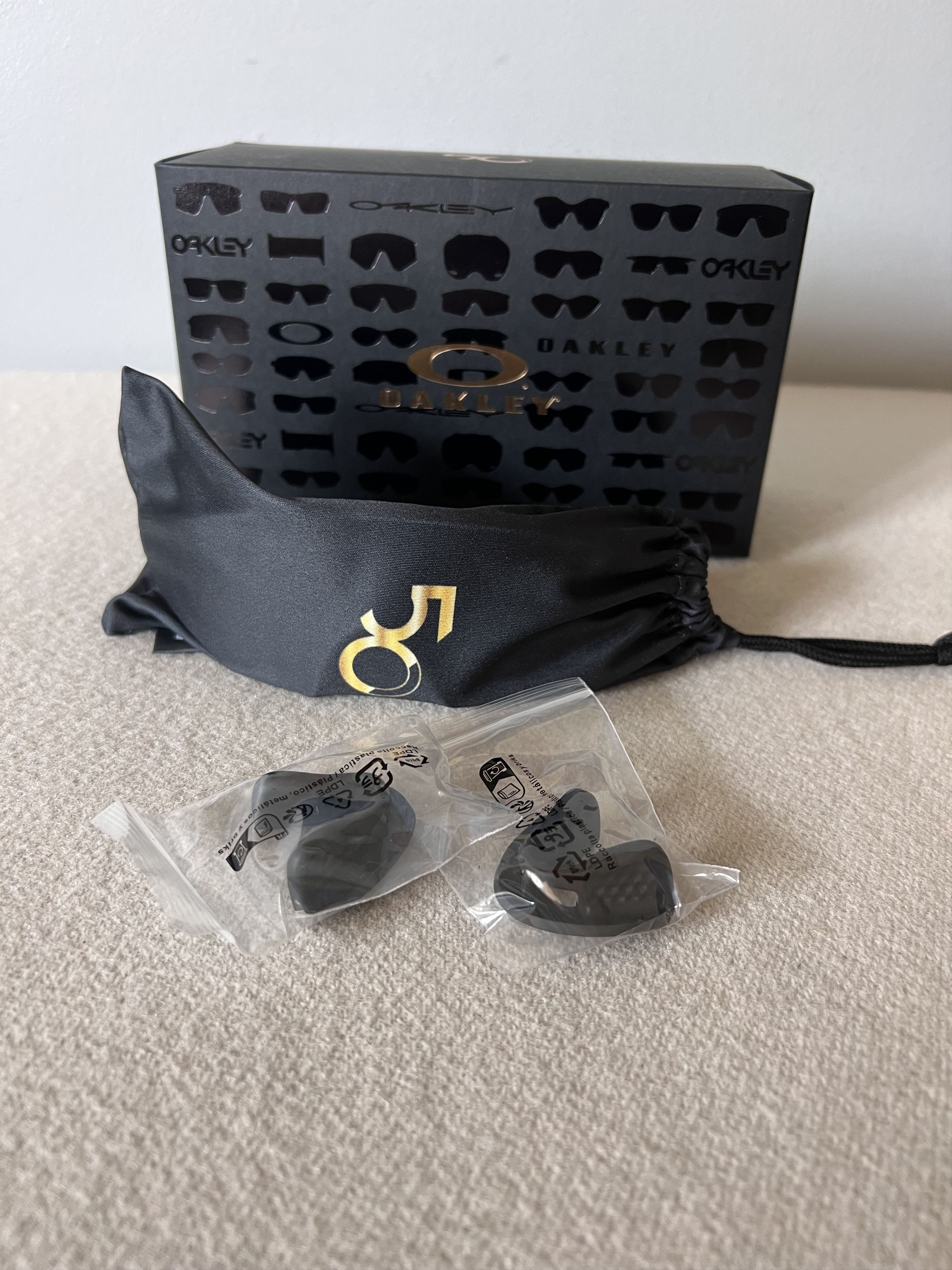 Oakley Oakley Ellipse Midas Fleck Sunglasses in Black Gold Size ONE SIZE - 9 Thumbnail