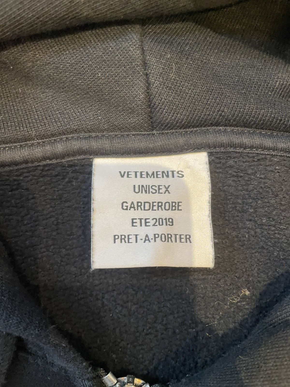 Vetements Vintage rare vetments zip up hoodie Size US L / EU 52-54 / 3 - 4 Thumbnail