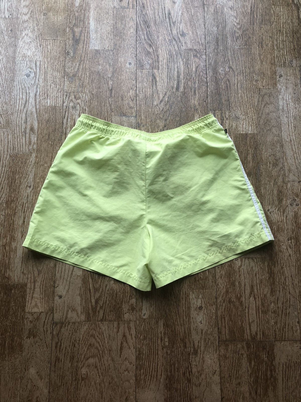 Adidas ADIDAS VINTAGE RETRO SPORT SHORTS Size US 32 / EU 48 - 2 Thumbnail