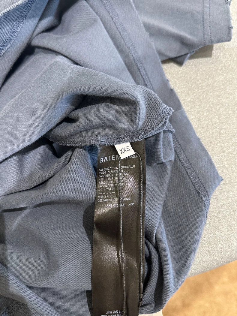 Balenciaga Balenciaga Washed blue and black printed short sleeve T-sh Size US XXS / EU 40 - 5 Thumbnail