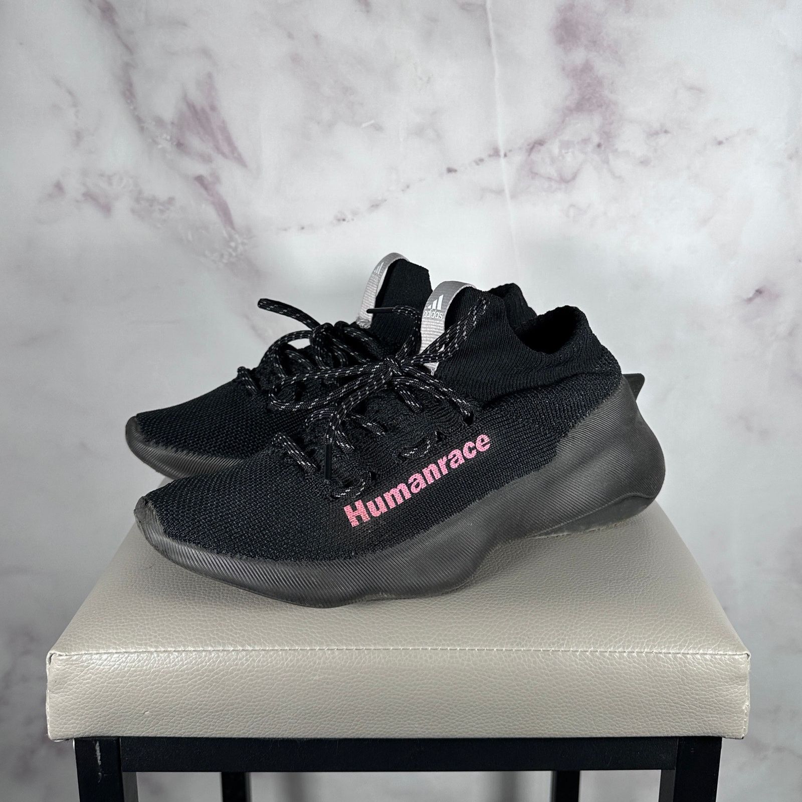 Adidas × Pharrell Humanrace Sičhona Black Pink Size US 8 / IT 38 - 1 Thumbnail