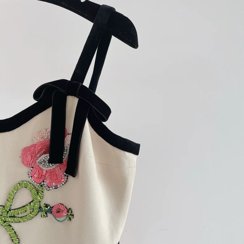 Gucci BEADED SUSPENSER DRESS 2504-Nextarrow