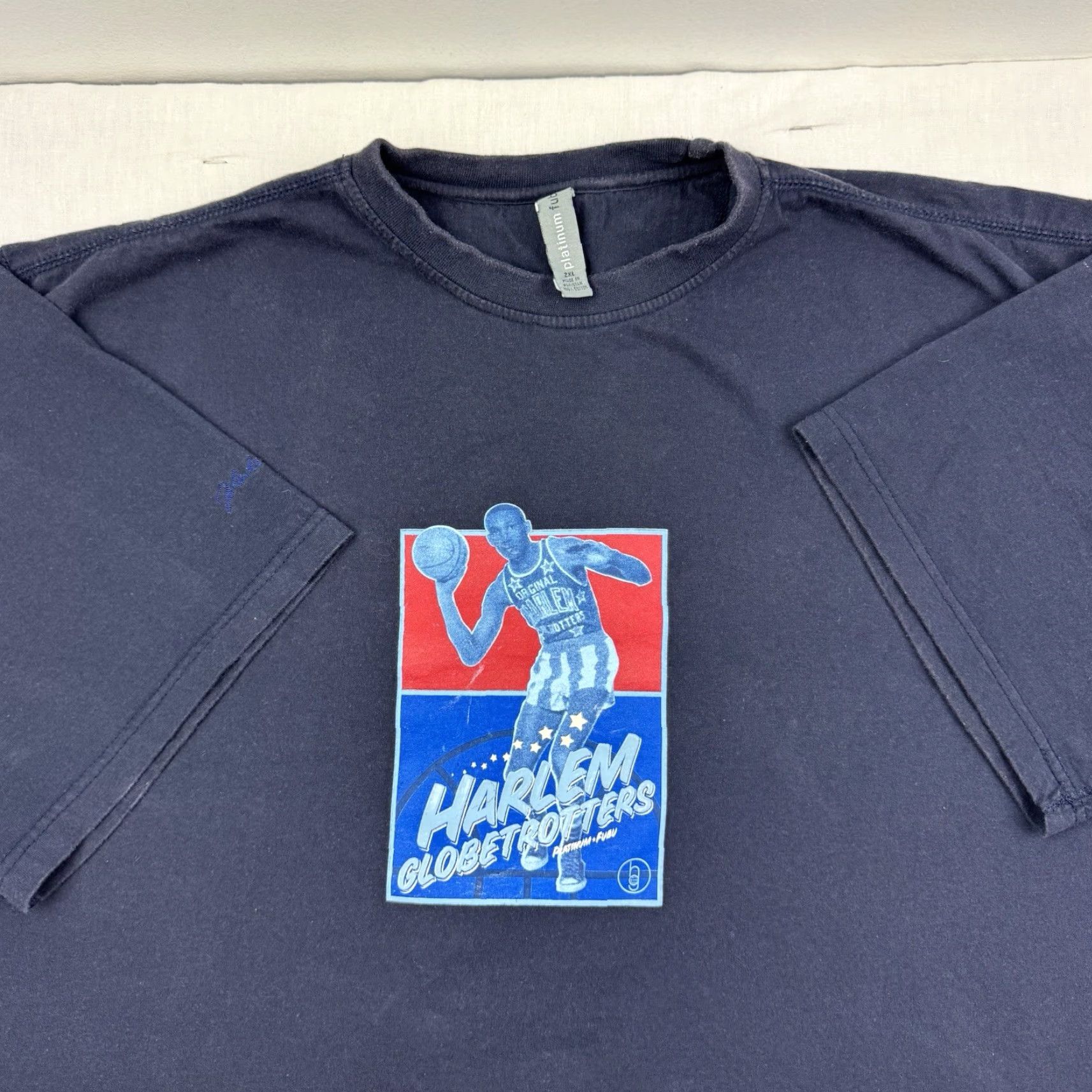 Fubu VINTAGE FUBU T Shirt Harlem Globetrotters Adult 2XL Hip Hop Punk Y2K Blue Cotton Short Sleeve Crew Neck Mens Size US XXL / EU 58 / 5 - 2 Thumbnail