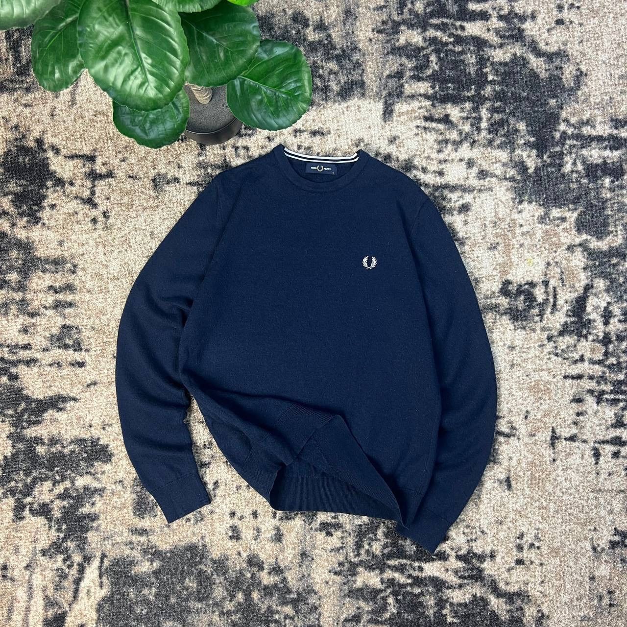 Fred Perry Fred Perry Mini Logo Luxury Y2K Sweater Size US M / EU 48-50 / 2 - 1 Thumbnail
