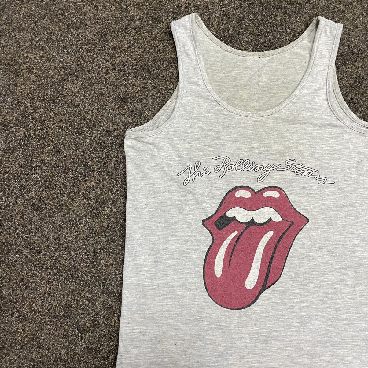 Vintage Vintage 90s Rolling Stones Graphic Band Tee Tank Top Faded S Size US S / EU 44-46 / 1 - 2 Thumbnail