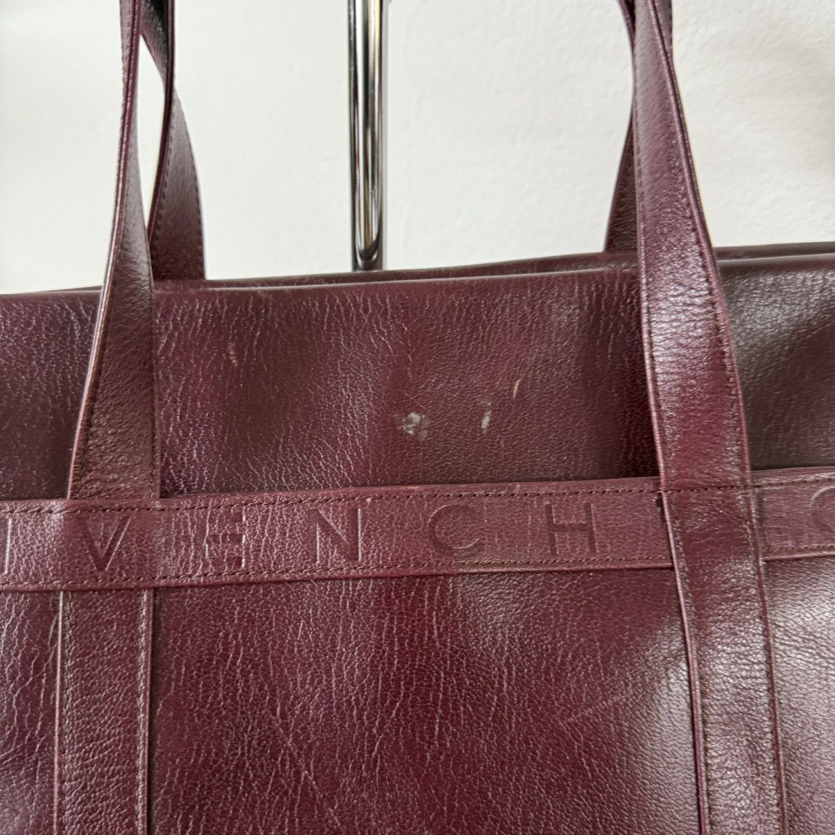 Givenchy Authentic Vintage Givenchy Leather Mahogany Red Handbag Size ONE SIZE - 8 Thumbnail