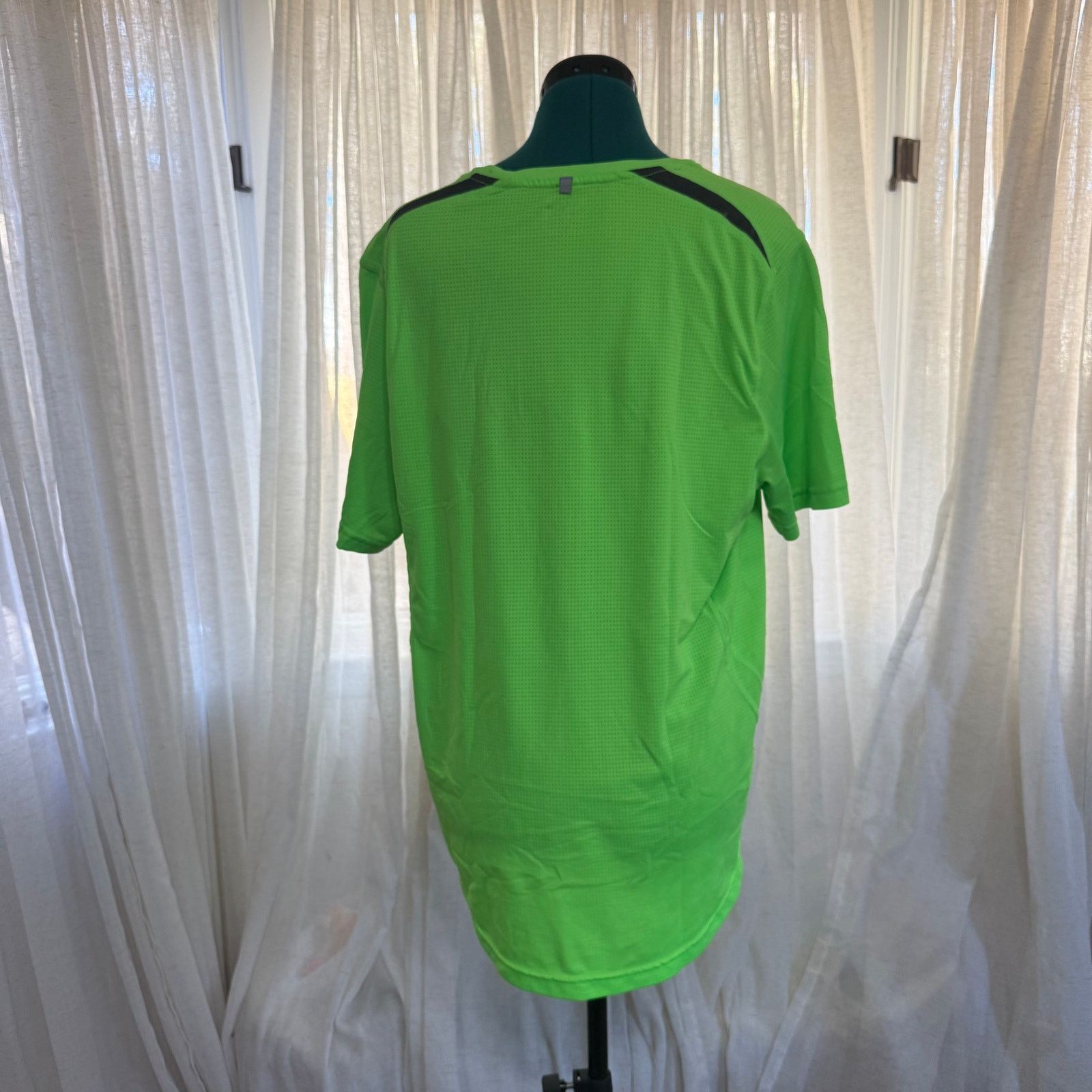 Champion Champion Neon Green Running Tee | Sz L Size US L / EU 52-54 / 3 - 5 Thumbnail