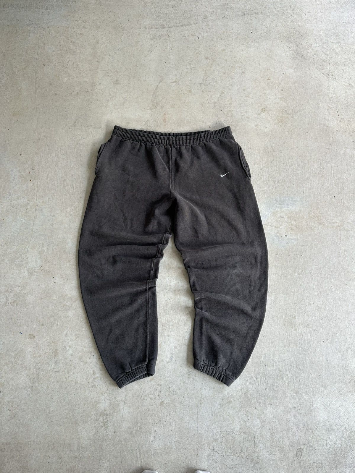 Other Vintage Nike Sweatpants Size US 34 / EU 50 - 1 Thumbnail