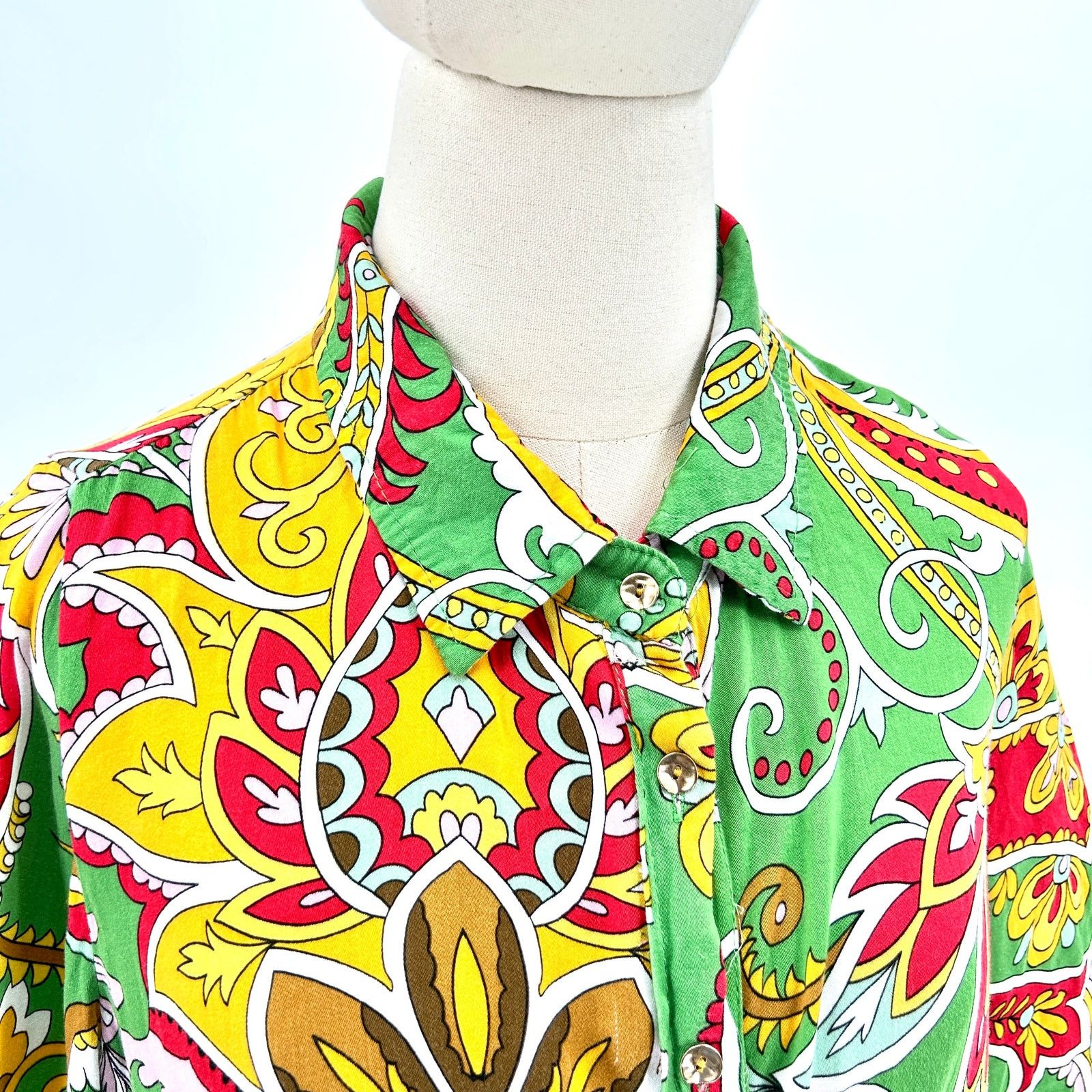 Haute Hippie Green Yellow Paisley Silk Wrap Front Tie Crop Top Blouse Size L / US 10 / IT 46 - 2 Thumbnail