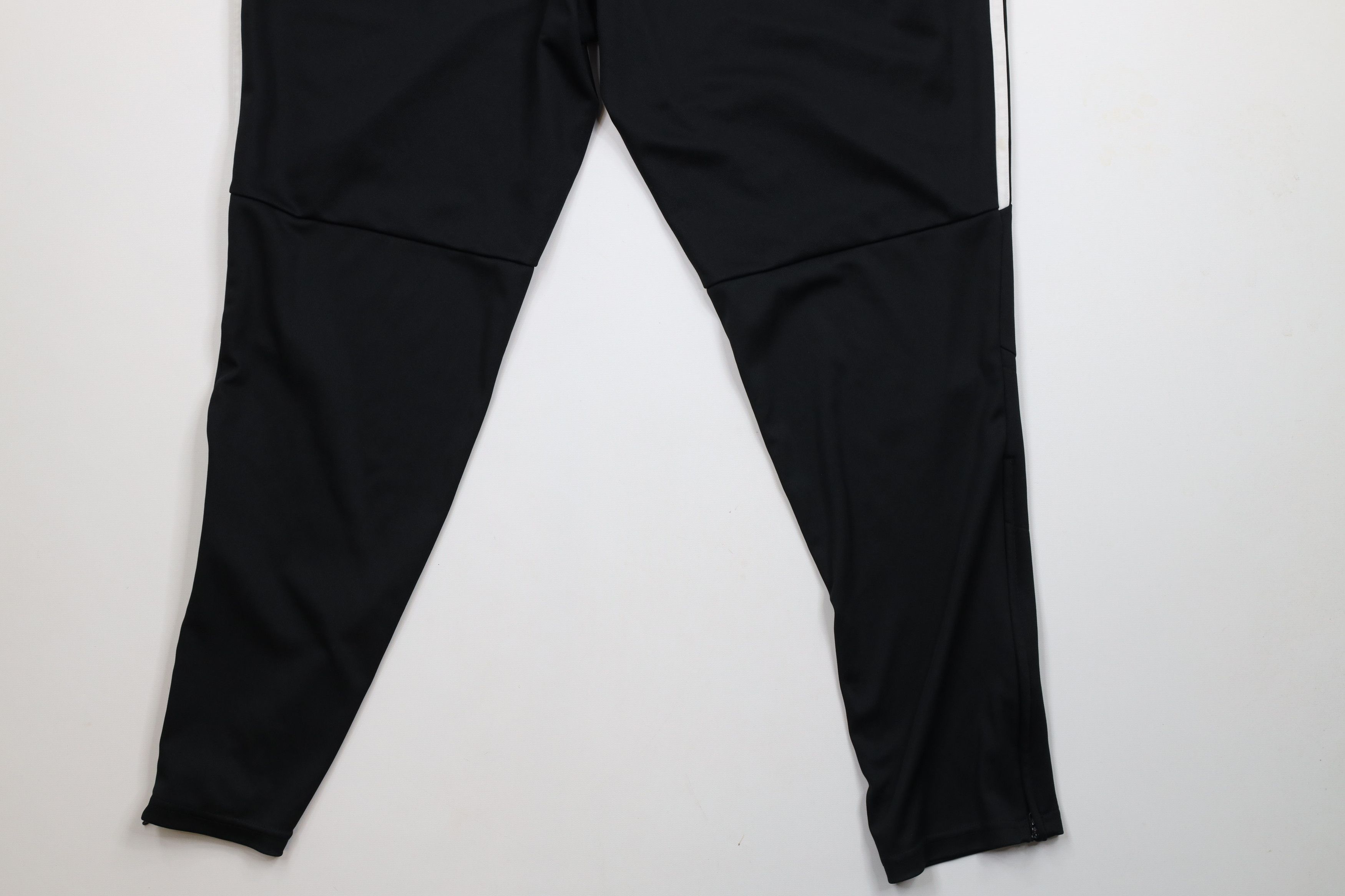 Adidas × Vintage Vintage Y2K Adidas Tapered Leg Soccer Warm Up Pants Black Size US 40 / EU 56 - 13 Thumbnail