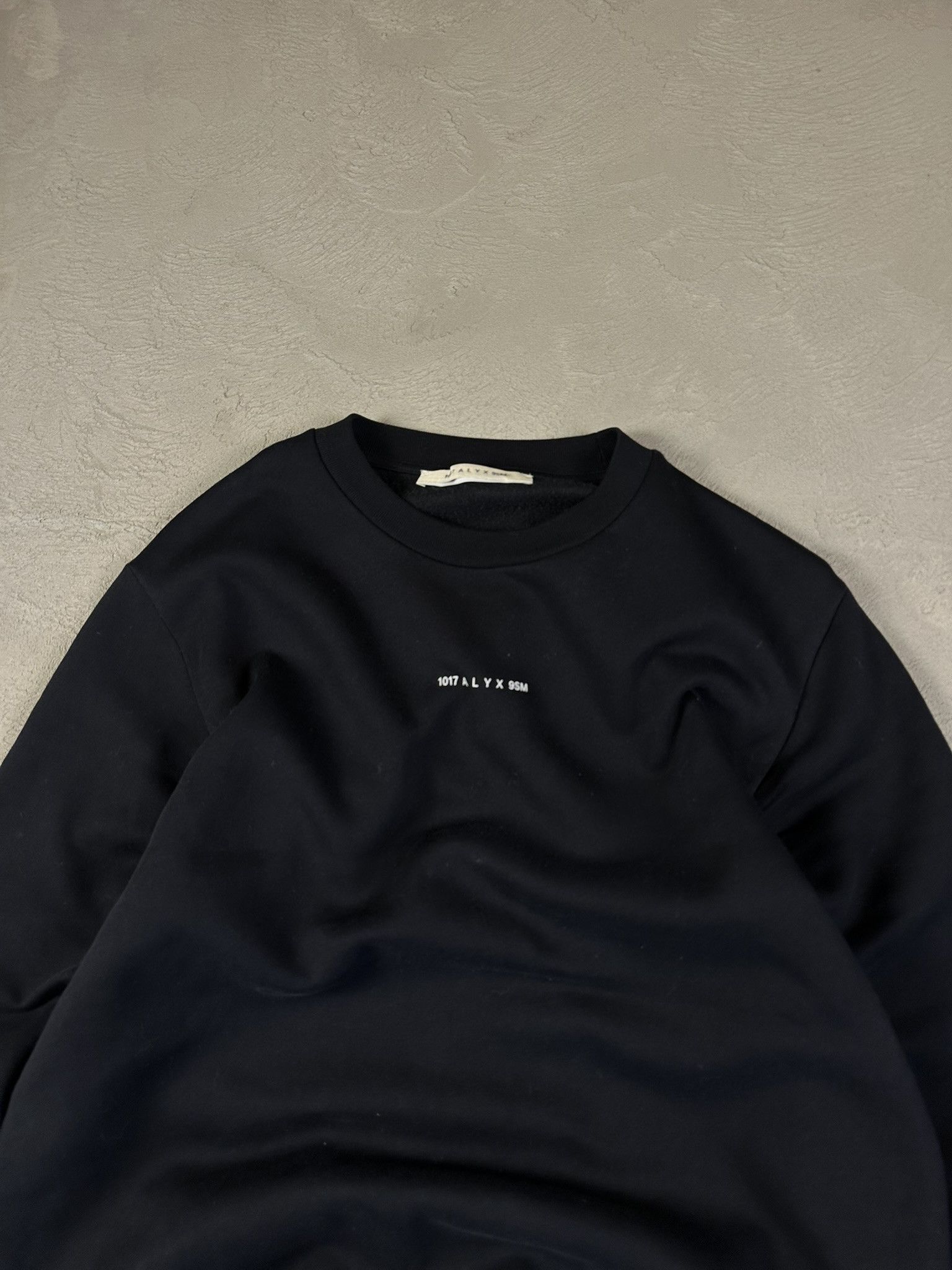1017 ALYX 9SM 1017 Alyx 9SM Melt Circle Logo Crewneck Size US M / EU 48-50 / 2 - 8 Thumbnail