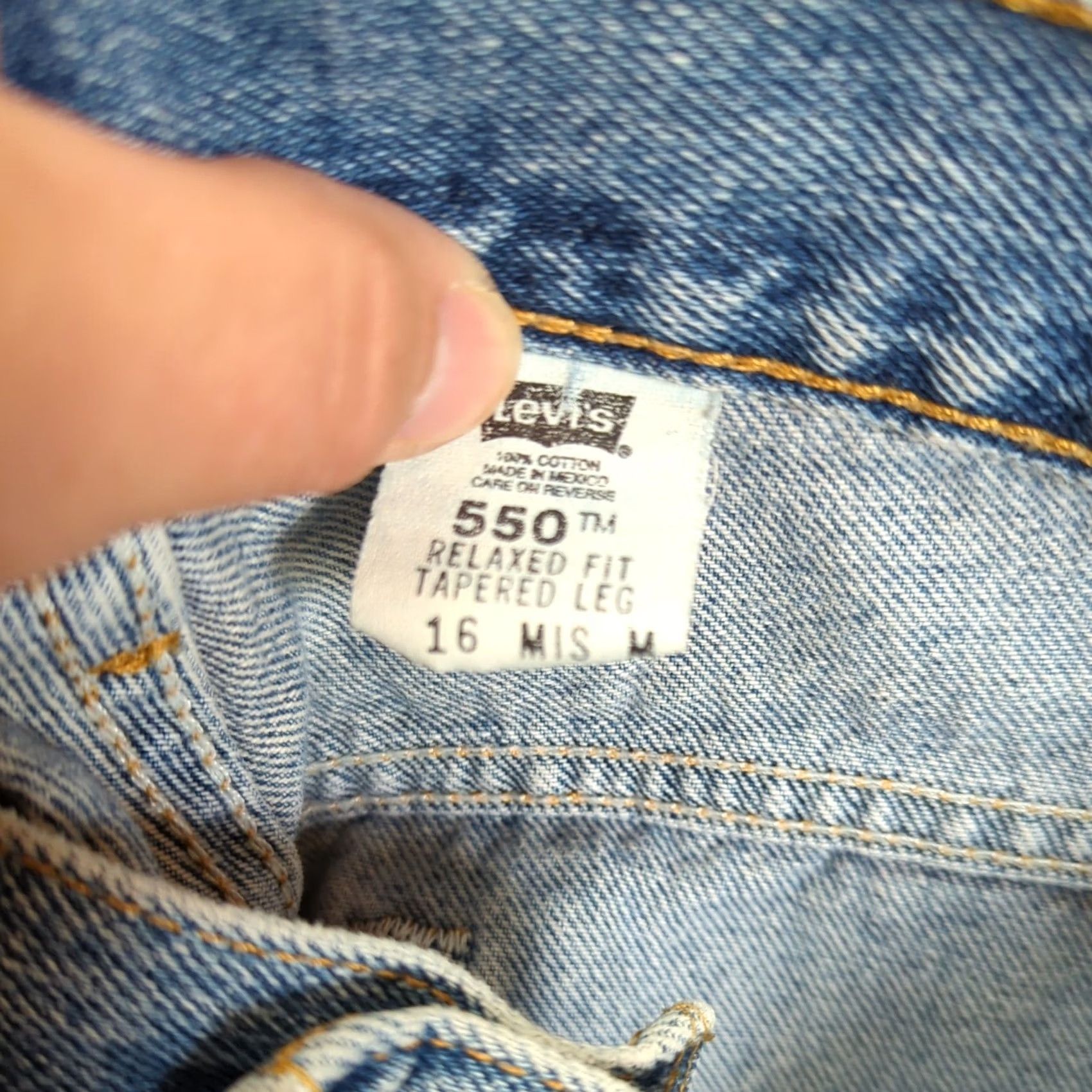 Levi's Levi's 550 Jeans Women Size 16 M High Rise Tapered Relaxed Fit Mom Jeans Blue 100% Cotton Denim Beige? Size 38" / US 16 / IT 52 - 7 Thumbnail