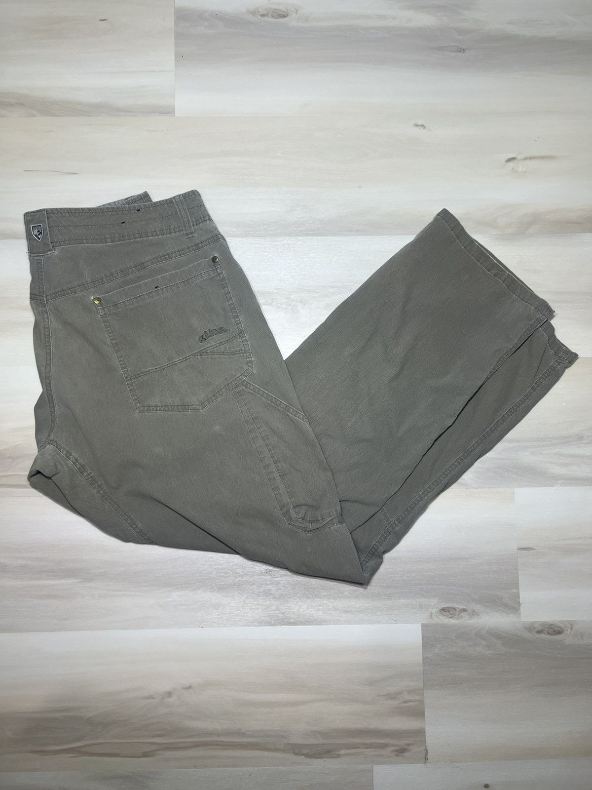 Kuhl Kuhl Revolvr Pants 36x32 Brown Lightweight Outdoor Hiking Size US 36 / EU 52 - 1 Thumbnail