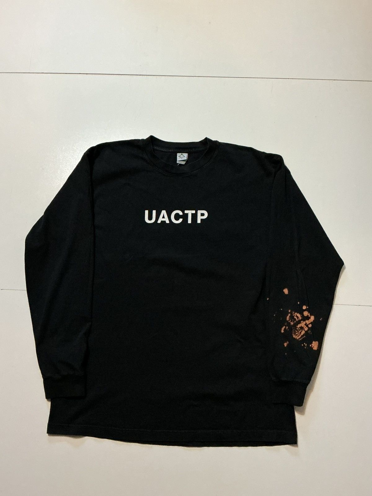 Undefeated Undefeated X UACTP Athletic Club Fitness Graphic L/S T-Shirt Size US L / EU 52-54 / 3 - 2 Thumbnail