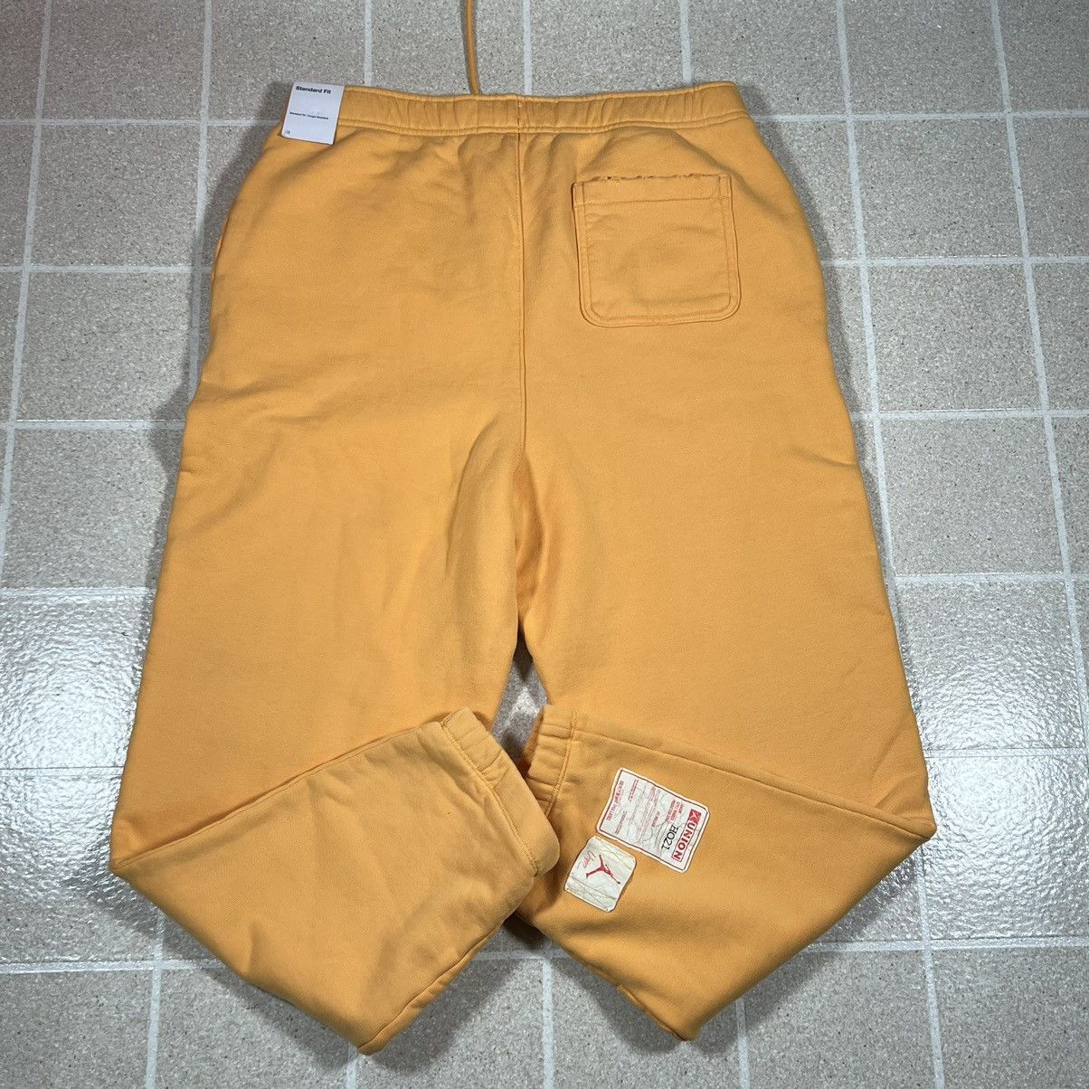 Jordan Brand × Union LA JORDAN x UNION LA MENS FLEECE SWEATPANTS PANTS GOLD NEW Size US 36 / EU 52 - 2 Thumbnail