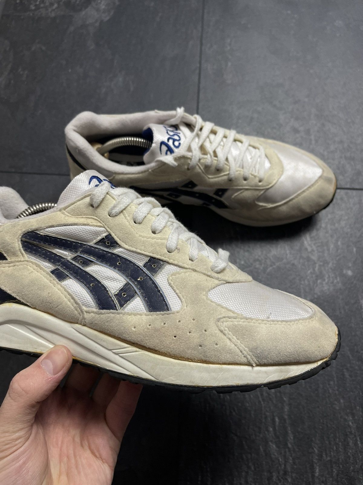 Asics Vintage 90s ASICS Gel Trainer Shoes Sneakers Hype Y2k Size US 7 / EU 40 - 3 Thumbnail