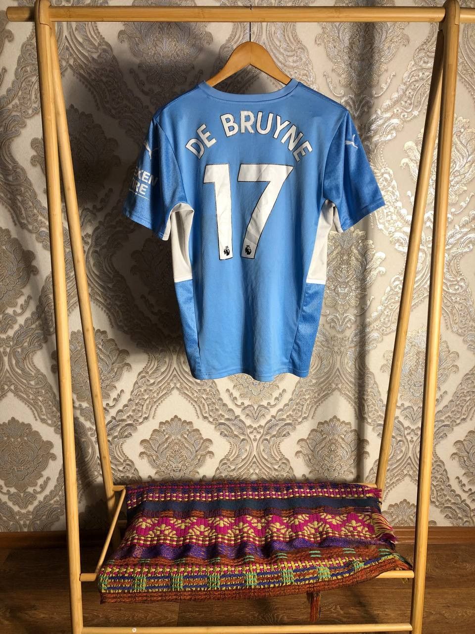 Puma × Vintage VERY RARR PUMA FC MANCHESTER CITY ENGLAND SOCCER JERSEY Y2K Size US M / EU 48-50 / 2 - 1 Thumbnail