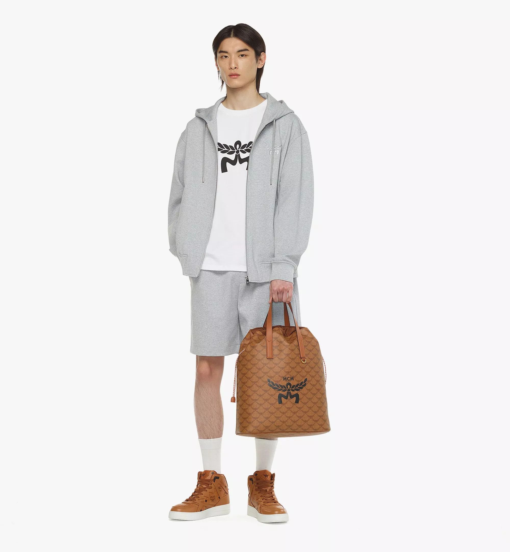 MCM o1mt1gz1224 Size: OS / Medium Backpack in Brown Size ONE SIZE - 2 Thumbnail