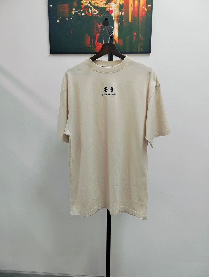 Balenciaga Balenciaga Beige short sleeve 2501-Nextarrow Size US XXS / EU 40 - 1 Thumbnail