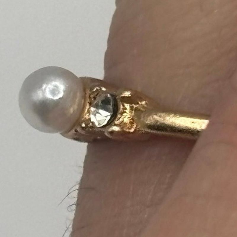 Other Gold Crystal Pearl Ring Size ONE SIZE - 2 Thumbnail