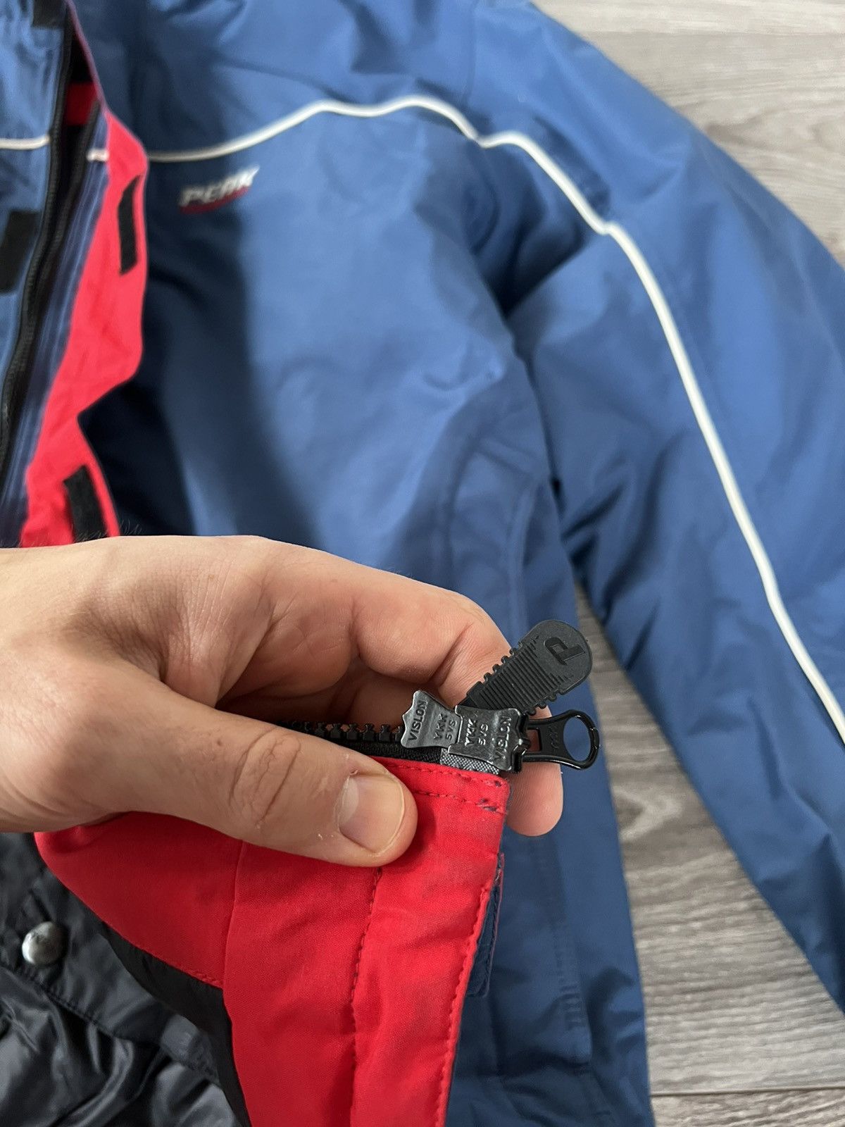 Goretex × Peak Performance ‼️Peak Performance Gore-Tex GTX Thermolite Active Jacket‼️ Size US L / EU 52-54 / 3 - 15 Thumbnail