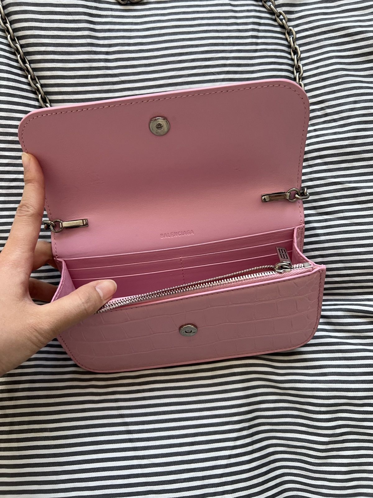 Balenciaga Pink Crocodile Leather Bag Size ONE SIZE - 2 Thumbnail