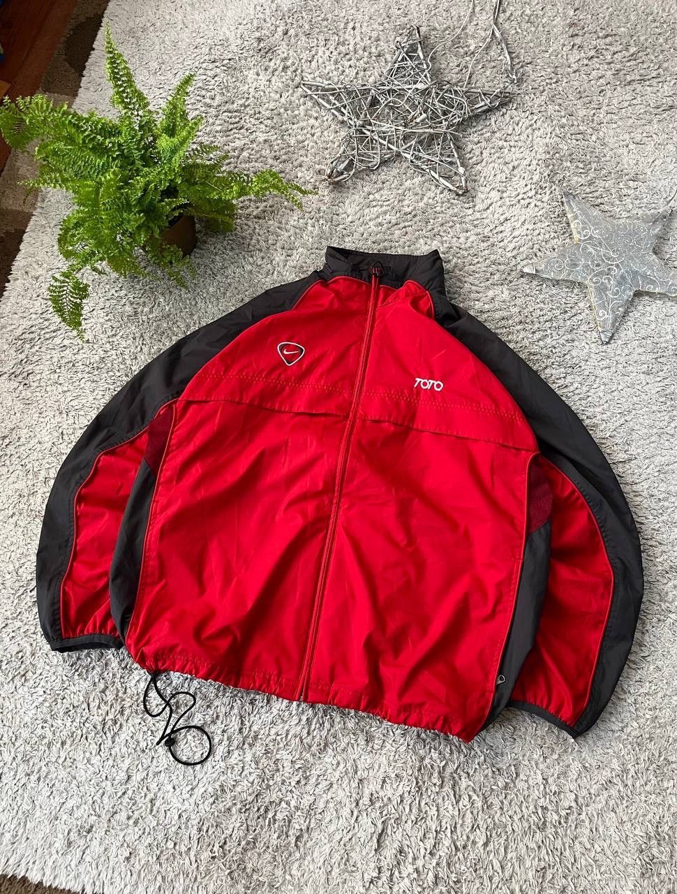 Nike × Vintage 90s Nike Vintage Light Jacket Streetwear Logo Swoosh Rare Size US L / EU 52-54 / 3 - 2 Thumbnail
