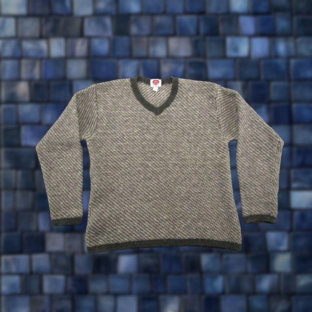 Vintage VINTAGE Jma Plum Wool Blend V-Neck Sweater Mens Size S Made In USA Warm Size US S / EU 44-46 / 1 - 1 Thumbnail