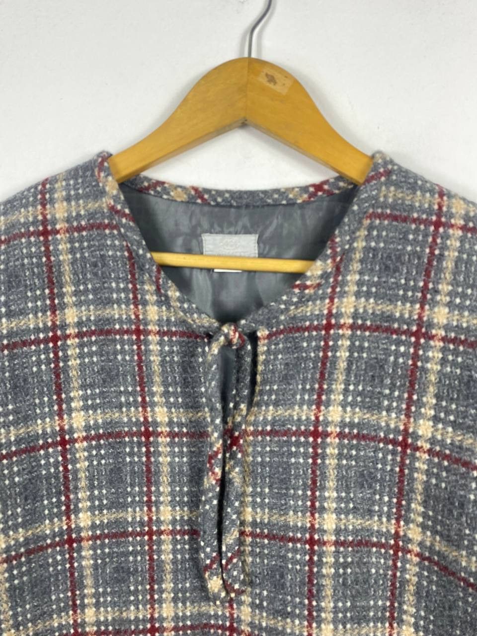 Japanese Brand vintage japanese brand wool blouse nice design Size L / US 10 / IT 46 - 2 Thumbnail