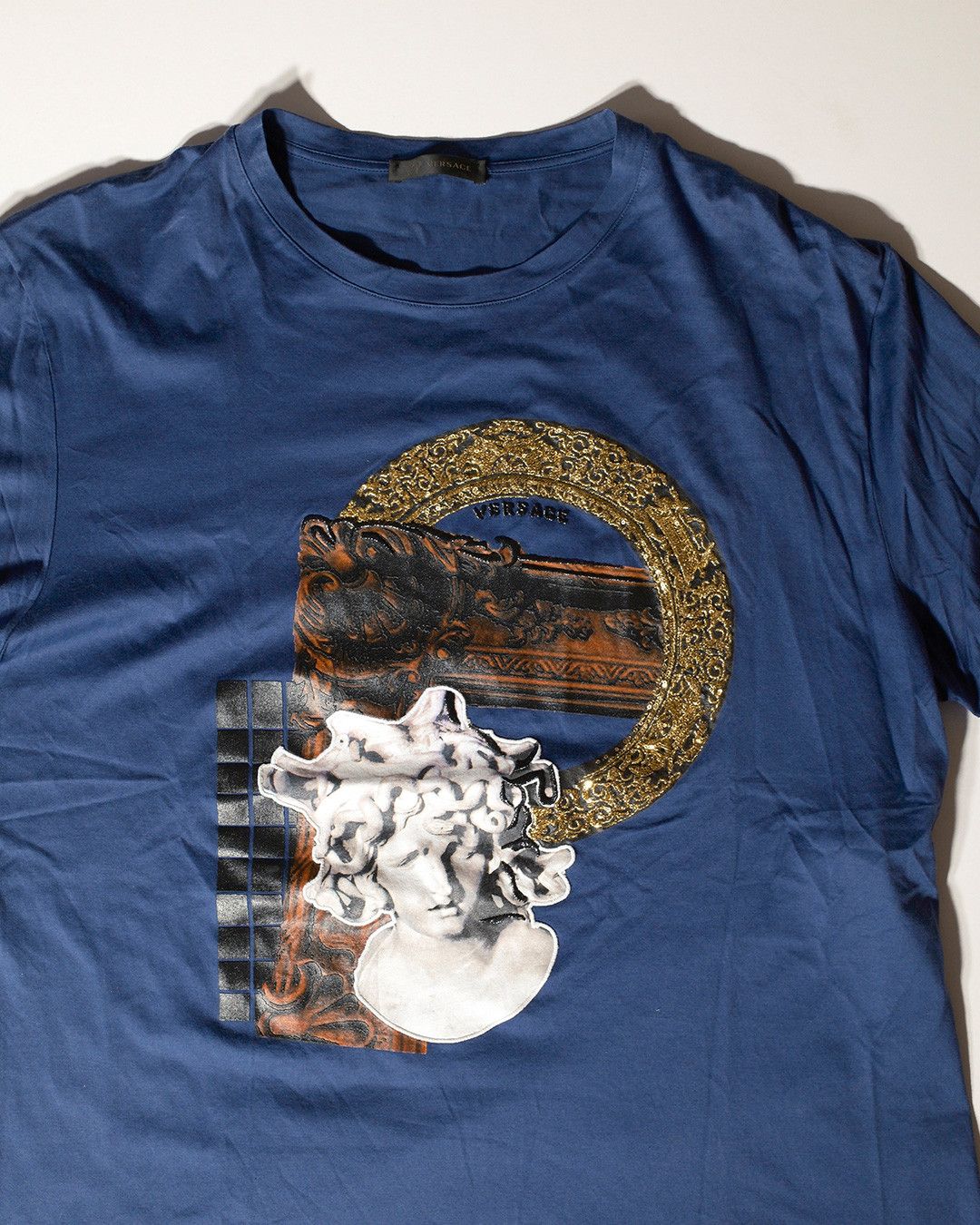 Versace Versace Statue T-shirt Size US XXL / EU 58 / 5 - 2 Thumbnail