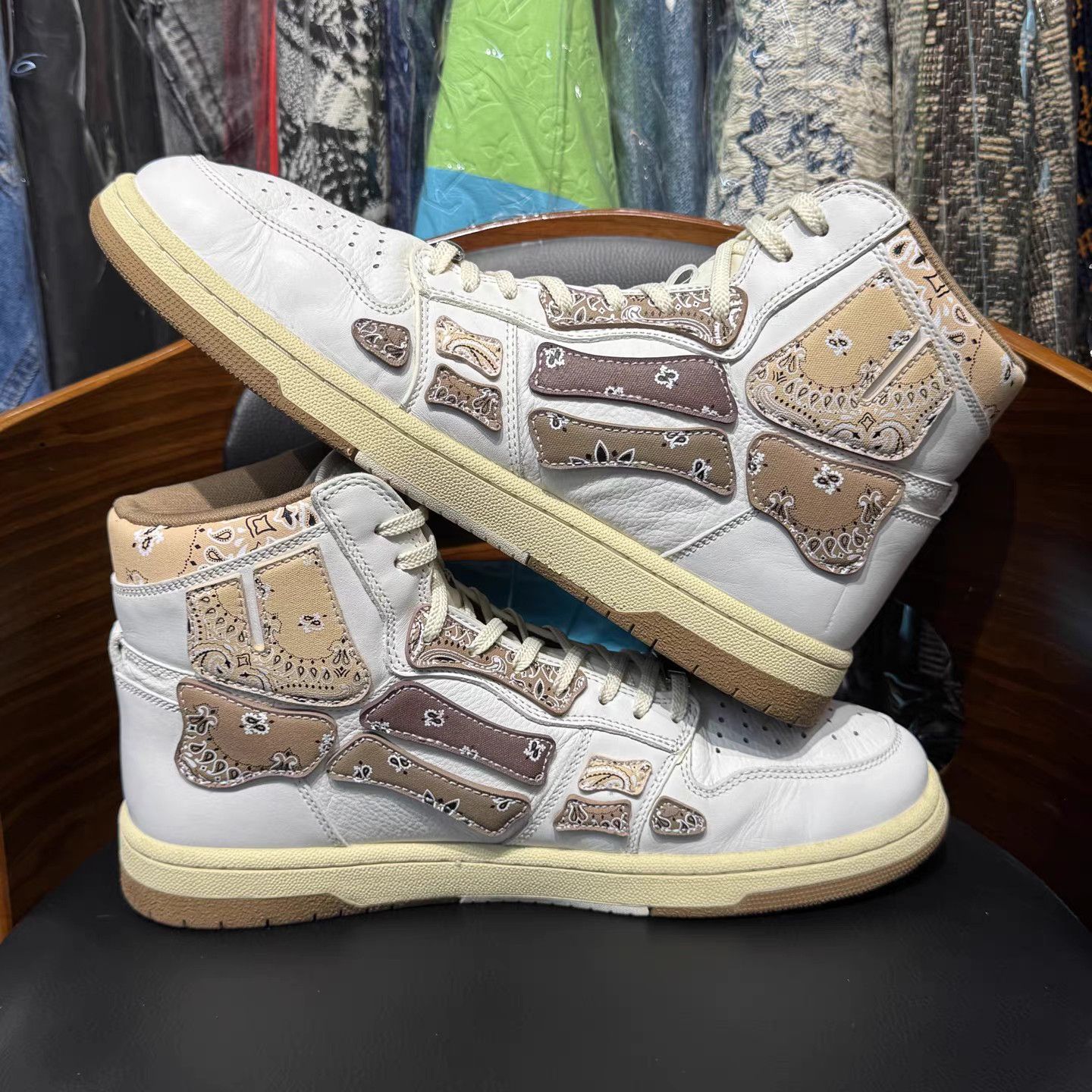 Amiri AMIRI White & Brown Paisley K15 Size US 12 / EU 45 - 7 Thumbnail