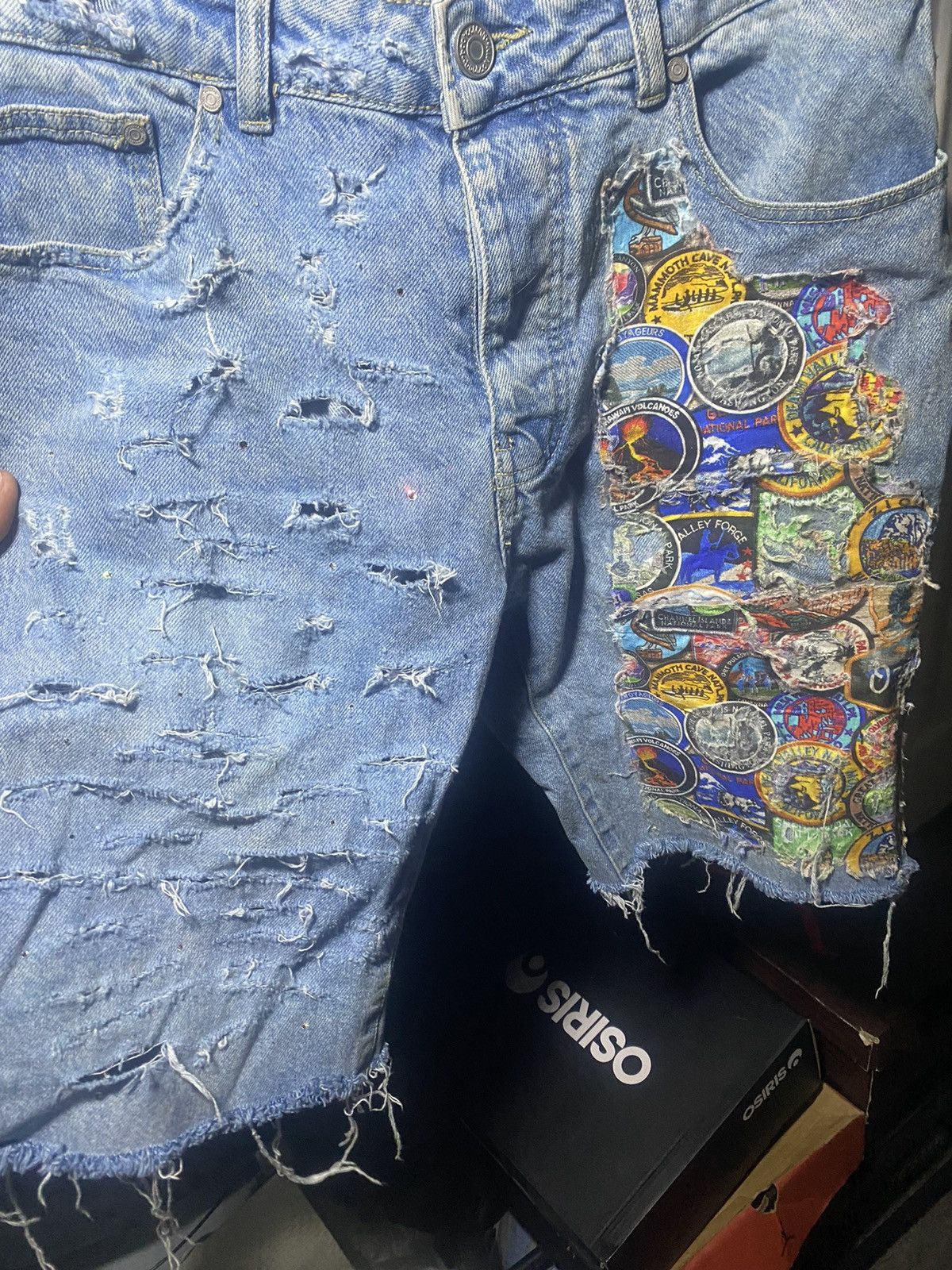 Other 1of1 custom distressed jorts Size US 34 / EU 50 - 2 Thumbnail