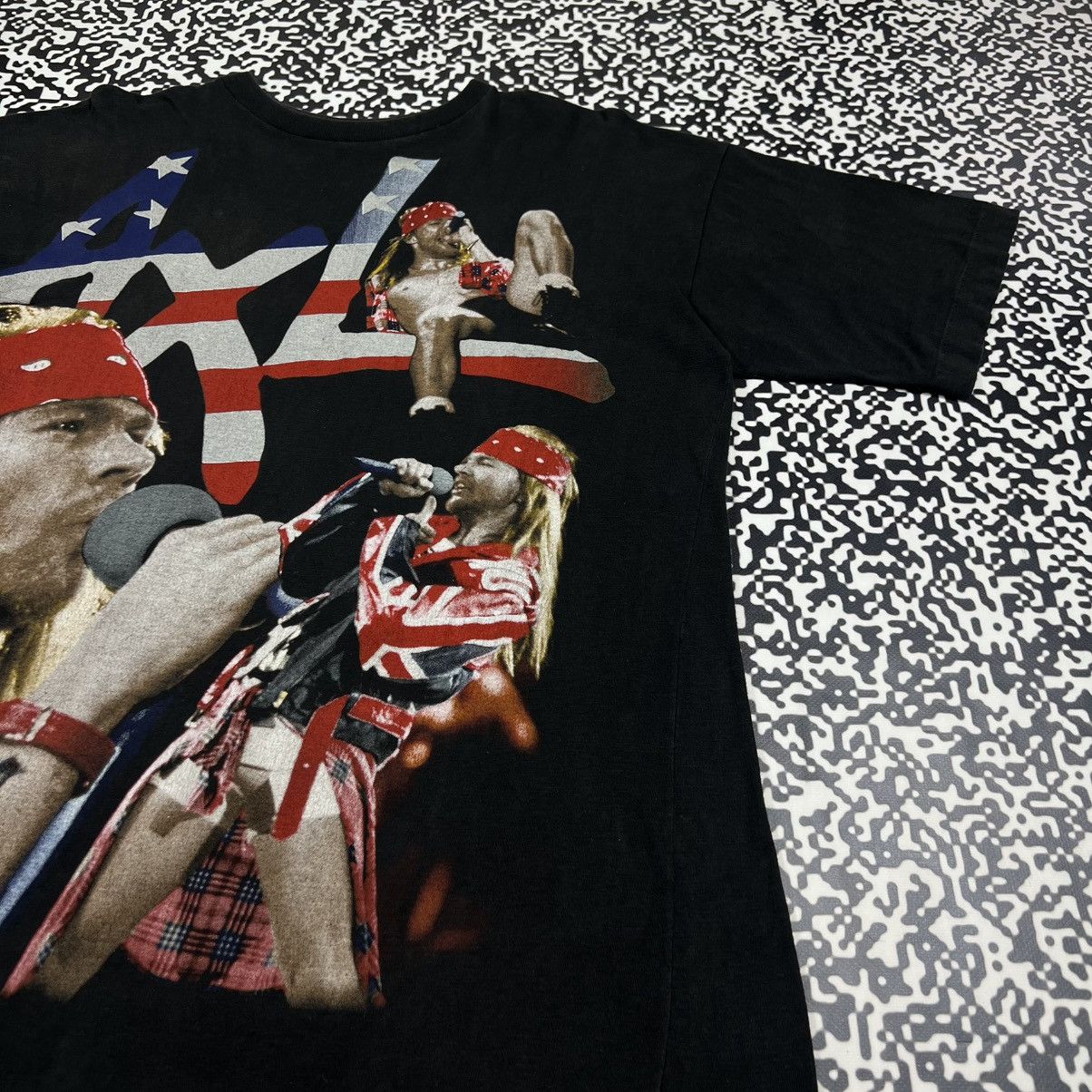 Guns N' Roses Vintage 90s Guns N Roses Axl Rose Use Your Illusion T-shirt Size US XL / EU 56 / 4 - 12 Thumbnail