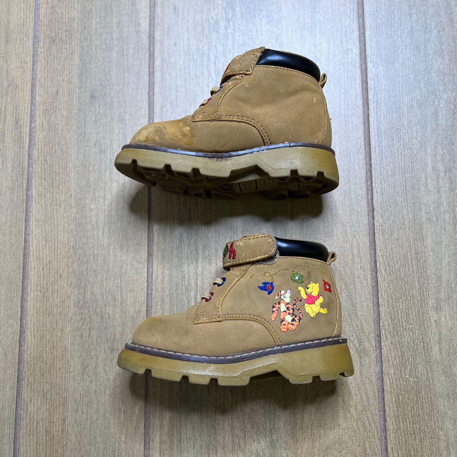 Disney Disney Pooh Toddler Boots Size 6 Kids Brown Winnie The Pooh Size US 6 / EU 39 - 9 Thumbnail